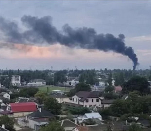 У мережі опублікували перші фото зруйнованих складів в окупованому Криму біля Джанкоя