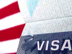 США можуть скасувати візу через дописи друзів у соцмережах