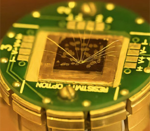 Прорив у технологіях — відкрито суперматеріал для блоків пам’яті