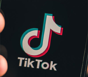 На Львівщині оштрафували матір дев'ятикласника через відео сина в TikTok