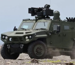 На Тайвані проходять випробування нові тактичні машини з кулеметами і покращеною бронею