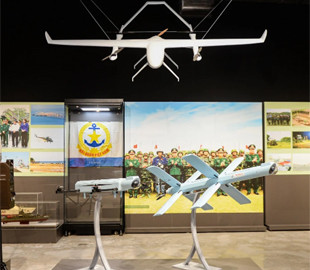 Розробники з В'єтнаму представили перший вітчизняний морський дрон-камікадзе з штучним інтелектом