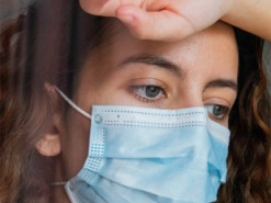 П'ять нових головних симптомів Омікрону назвали експерти