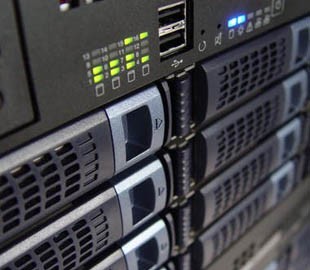 Китайские вендоры укрепляют позиции на серверном рынке