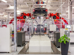 Tesla закриє один із своїх європейських заводів, під загрозою майже сотня робочих місць
