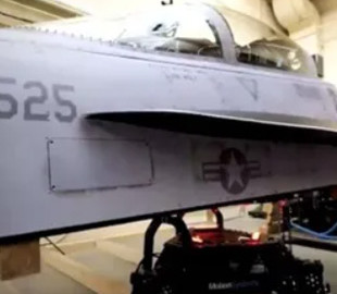 Україна отримала унікальні мобільні симулятори для пілотів F-16: у світі таких одиниці