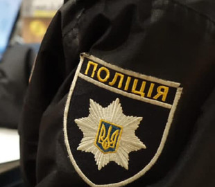 Київські правоохоронці завершили розслідування справи злочинної організації, яка організувала великий канал збуту наркотиків у столиці