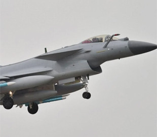 Китай офіційно визнав, що їх винищувач J-10 переміг Rafale у повітряному бою