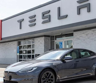 Ремонтировать Tesla на 27% дороже, чем другие автомобили