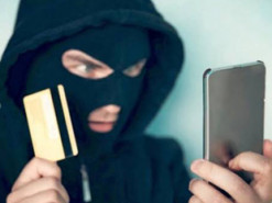 Псевдопрацівник банку ошукав жінку на 40 тисяч гривень