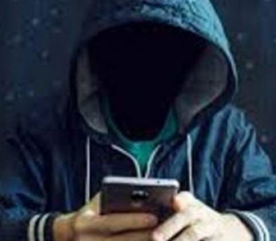 Псевдобанкір виманив у жінки 88 тисяч гривень