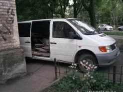 Оперативники столичної поліції затримали групу крадіїв телефонного кабелю