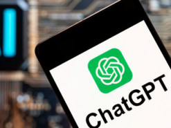 Смартфон від OpenAI стане "фізичним ChatGPT": що відомо про секретний проєкт