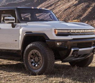 Новые электрические пикапы на вторичном рынке США уходят с рук по двойной цене