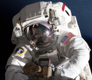 Исследователи объяснили, что происходит с человеческой кровью в космосе