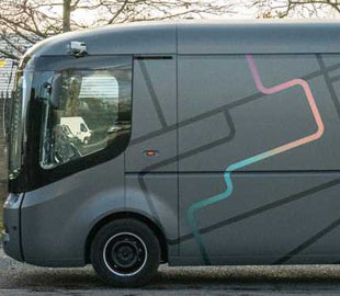 Автопілот без водія: компанія Arrival випробувала свій електричний фургон Van