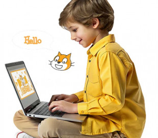 Меланія Трамп хоче, щоб робот навчав кожну дитину вдома