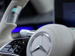 Mercedes-Benz первой в мире получила разрешение на использование условно-беспилотных автомобилей