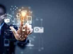 Мобільні платежі у 2025 стали стандартом: бізнес переходить до моделі “one click” - експерт