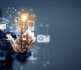 Мобільні платежі у 2025 стали стандартом: бізнес переходить до моделі “one click” - експерт