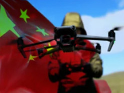 Китайські розробники представили бойовий дрон P60, яким керує штучний інтелект DeepSeek