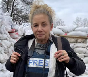 Фотожурналістка Washington Post зазнала важких травм під час нападу на Близькому Сході