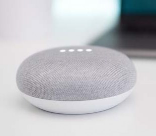 Alexa научили на 35% точнее понимать тему разговора с пользователем