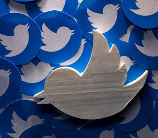 Команда Илона Маска проверит количество фейковых аккаунтов в Twitter