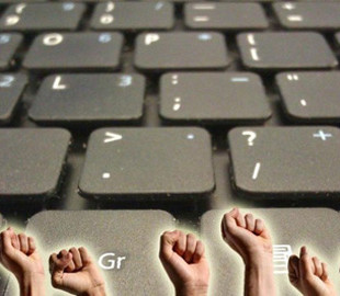 Перекрасить монеты и запретить порно. ТОП-10 диких петиций президенту Зеленскому