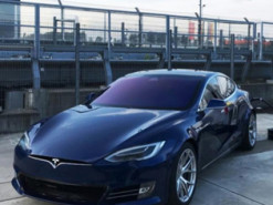 Илон Маск: Tesla упростит конструкцию Plaid для Model S