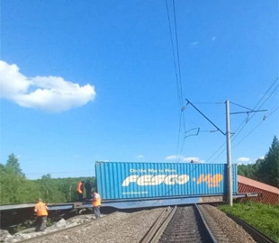 У Росії черговий поїзд зійшов з рейок, підозрюють диверсію