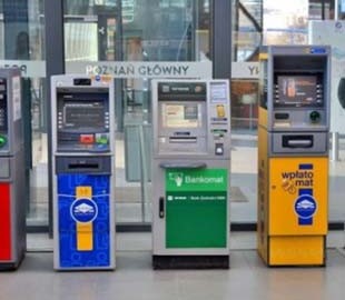 У Польщі запровадили українську мову в банкоматах і теpміналах