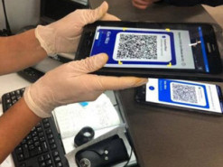 Пограничники начали проверять COVID-сертификаты по QR-коду