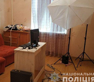 В Україні правоохоронцями припинено діяльність ще однієї онлайн-порностудії
