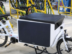 У Норвегії представили вантажний електровелосипед із сонячною панеллю