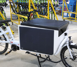 У Норвегії представили вантажний електровелосипед із сонячною панеллю