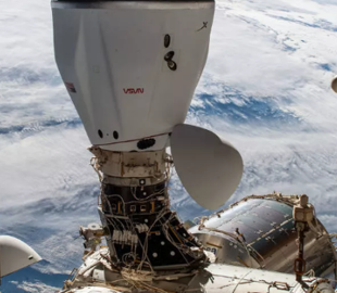 SpaceX і NASA вдруге відклали відстикування вантажівки Cargo Dragon від МКС