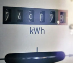 Лічильник продовжує "крутити" під час відключень світла: у ДТЕК розповіли про причини