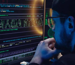 Хакери використовують Zoom для фішингових атак і крадіжки криптовалюти