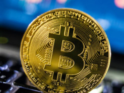 Найближчим часом криптовалюта біткоїн може сягнути $70 000