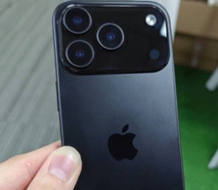 Попит на iPhone 17 під загрозою через повільне впровадження AI