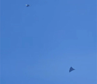 Нечувані темпи: Китай підняв у небо вже третій прототип винищувача-бомбардувальника 6-го покоління