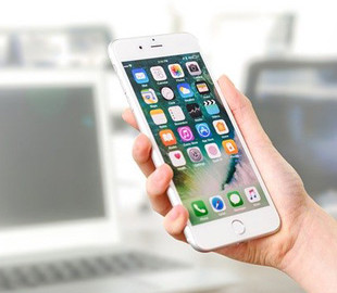 Специалисты вычислили пять приложений, которые быстро разряжают телефон