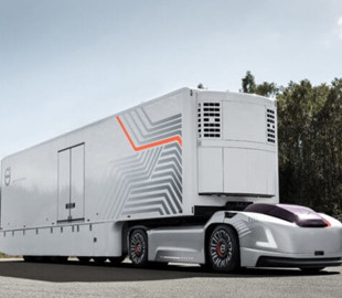 Беспилотный грузовик Volvo без кабины водителя получил первую работу