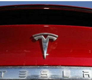 Компания Tesla сообщила о рекордной прибыли и не будет выпускать новые модели в 2022 году