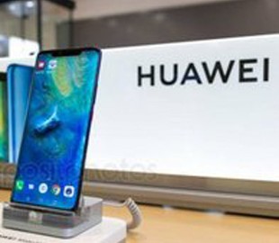  	 В 2018 году Huawei вошла в тройку крупнейших покупателей полупроводников
