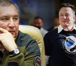 Маск потроллил Рогозина в ответ на предложение посетить запуск ракеты с Байконура