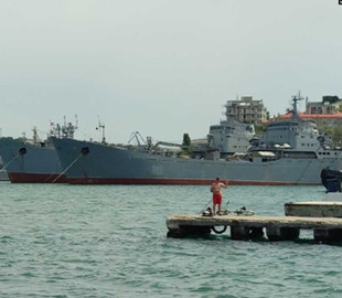 У Чорне море вийшли 5 великих десантних кораблів Росії: ЗМІ показали фото