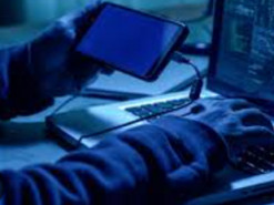 Жінка втратила понад 70 тисяч гривень через шолом віртуальної реальності