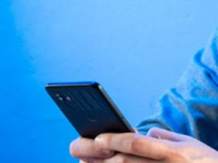 Телефонують і мовчать у слухавку: як працює нова схема шахраїв і що робити українцям